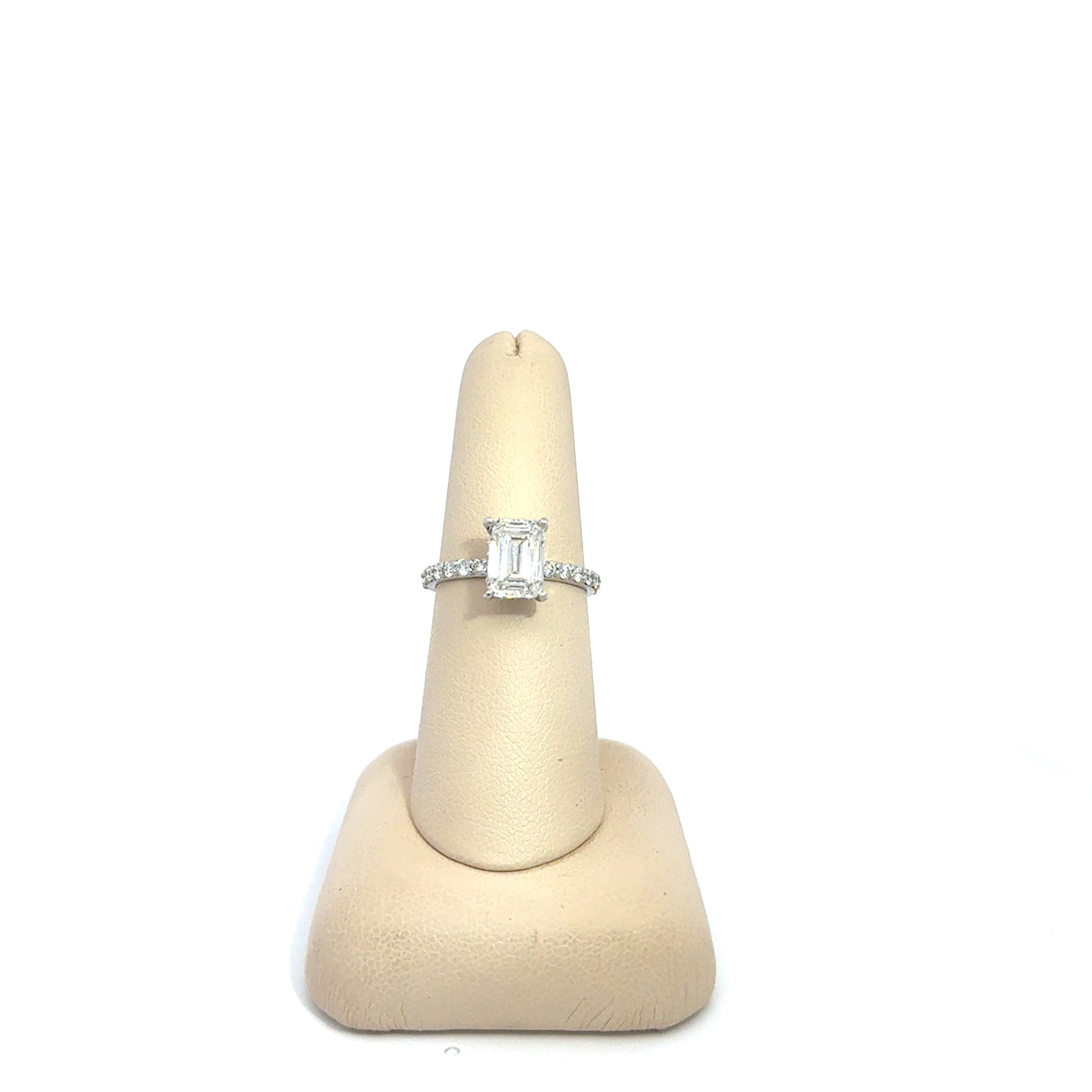 Lab Grown Diamond Engagement Ring