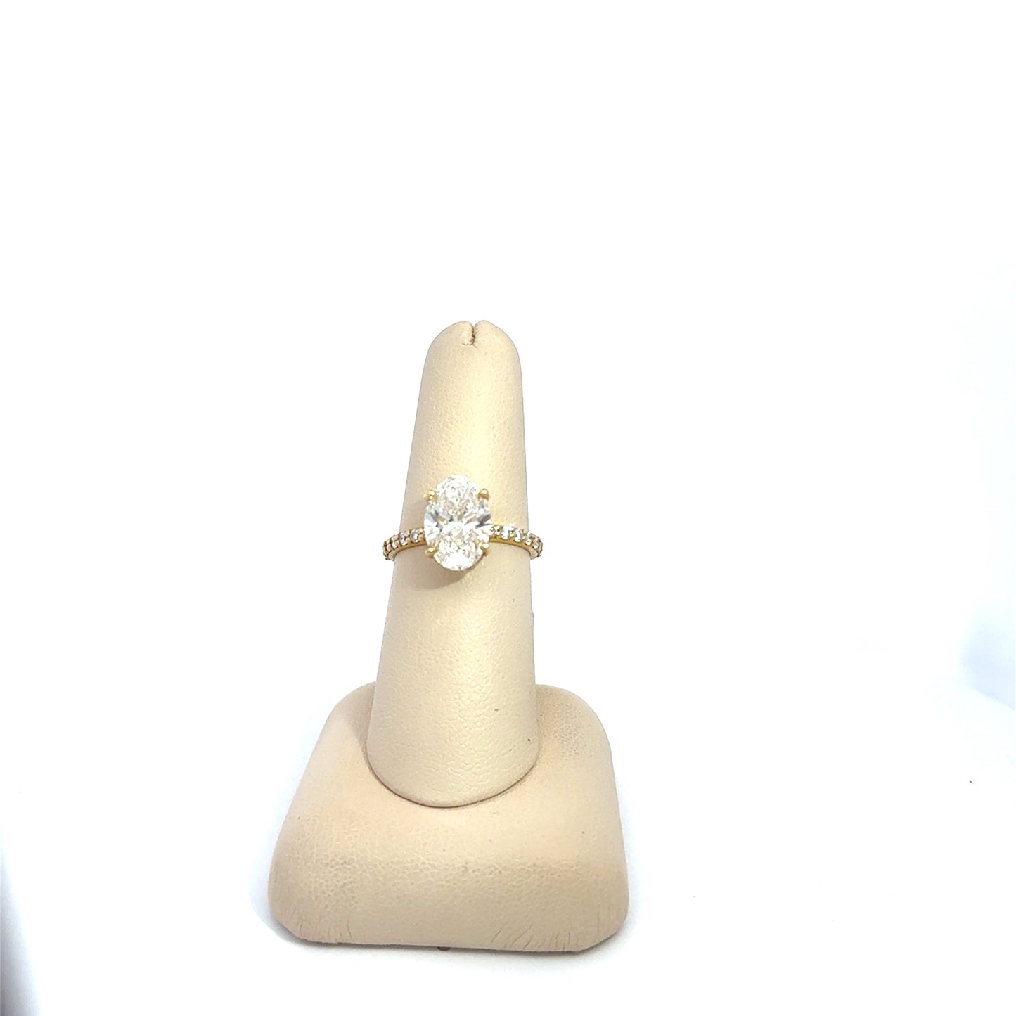 Lab Grown Diamond Engagement Ring