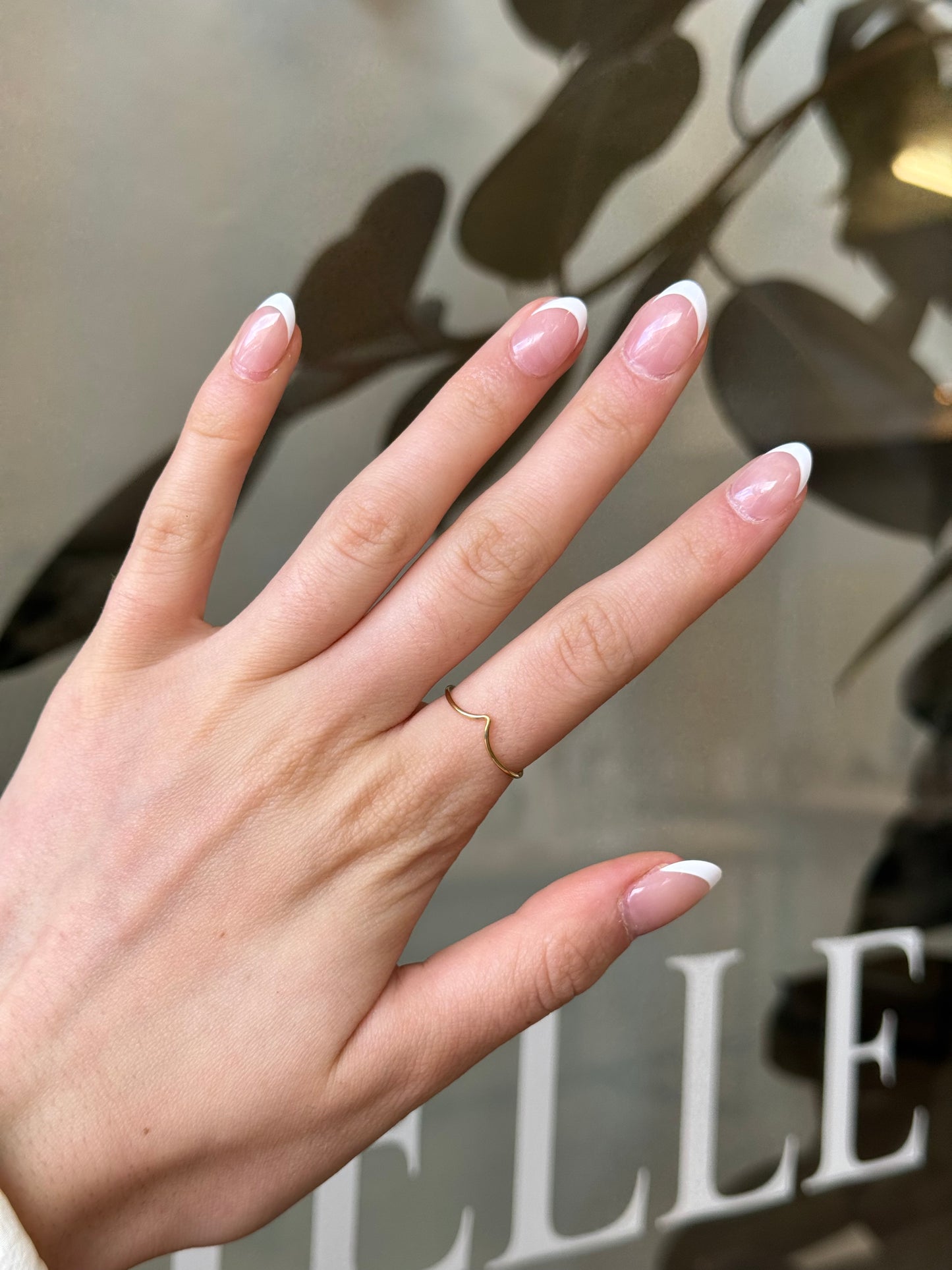 Thin Chevron Ring