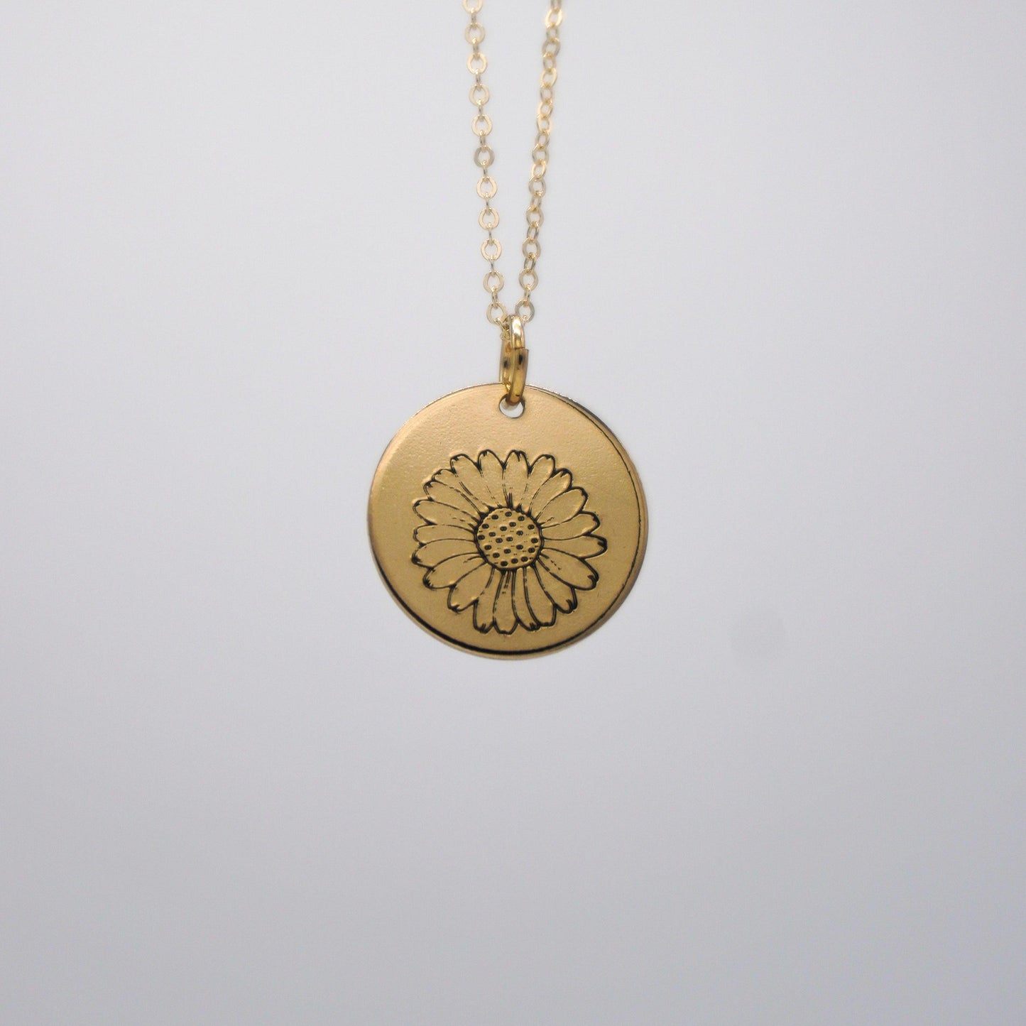 Birth Flower Necklace - Nashelle