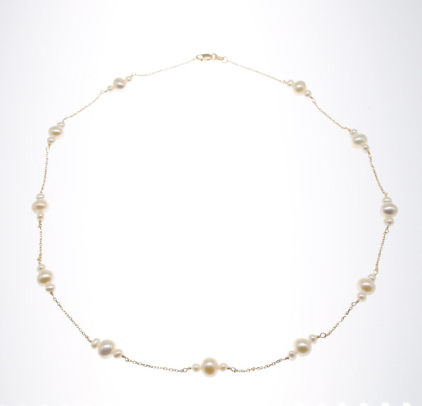 Dainty Pearl Necklace - Nashelle