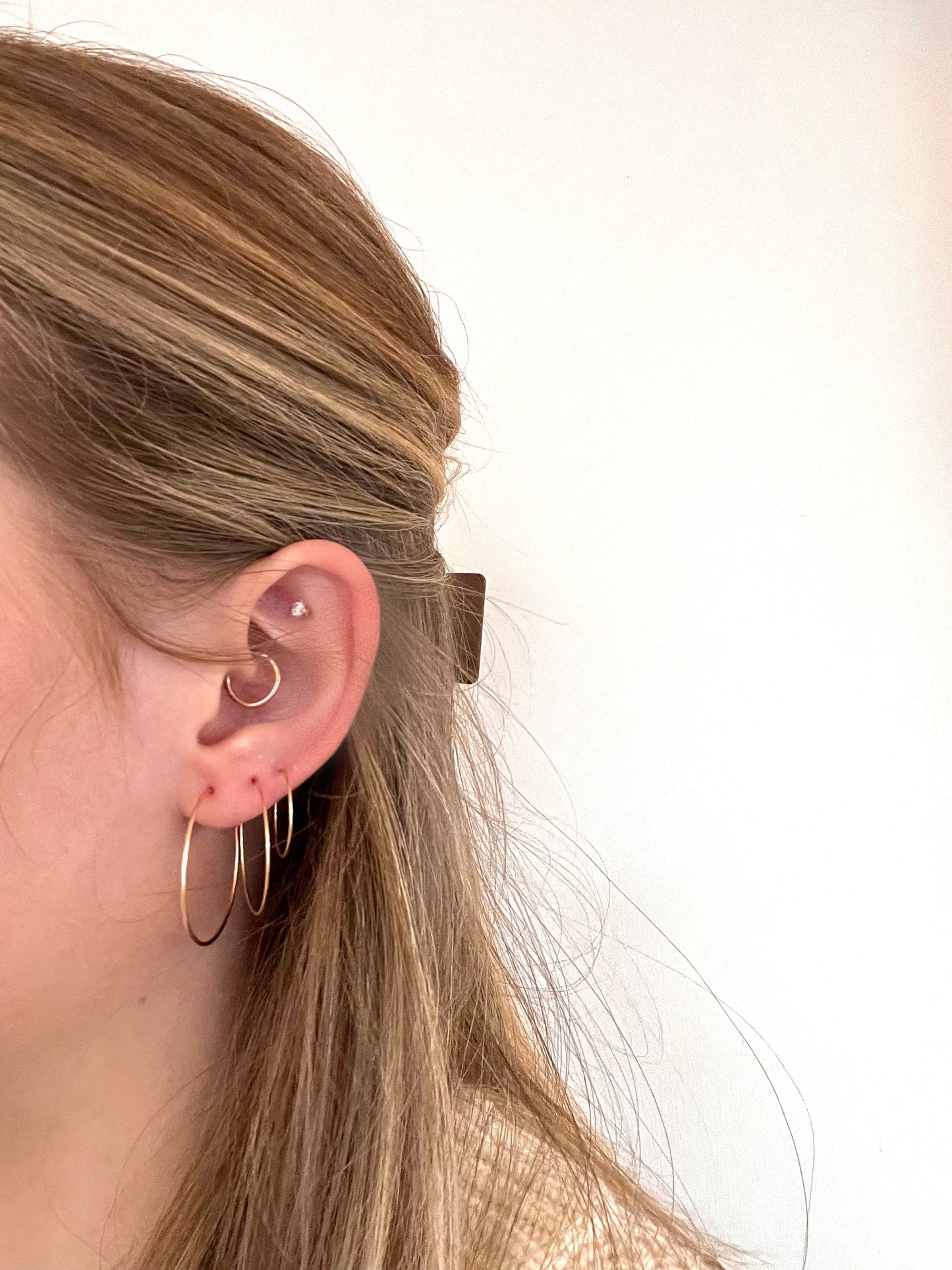 Classic Hoop Earrings - Nashelle