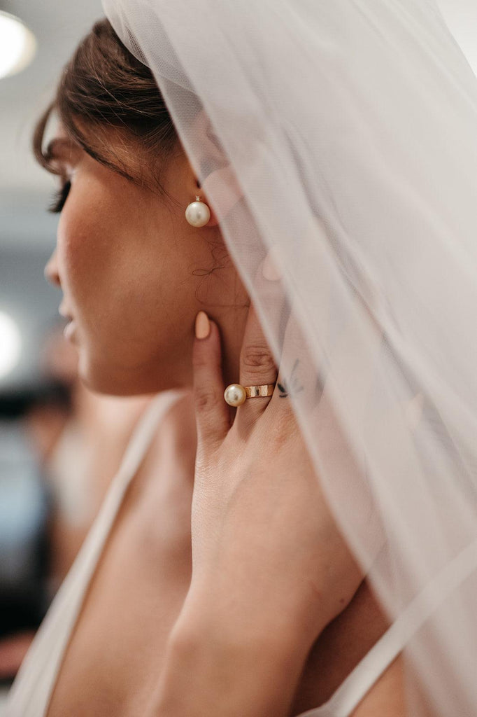 MUST-HAVE PEARLS FOR A NEW GENERATION OF BRIDE