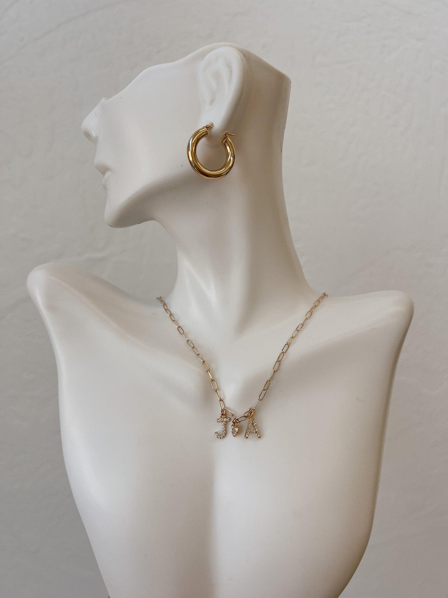 How to Pick Jewelry They’ll Love - Nashelle