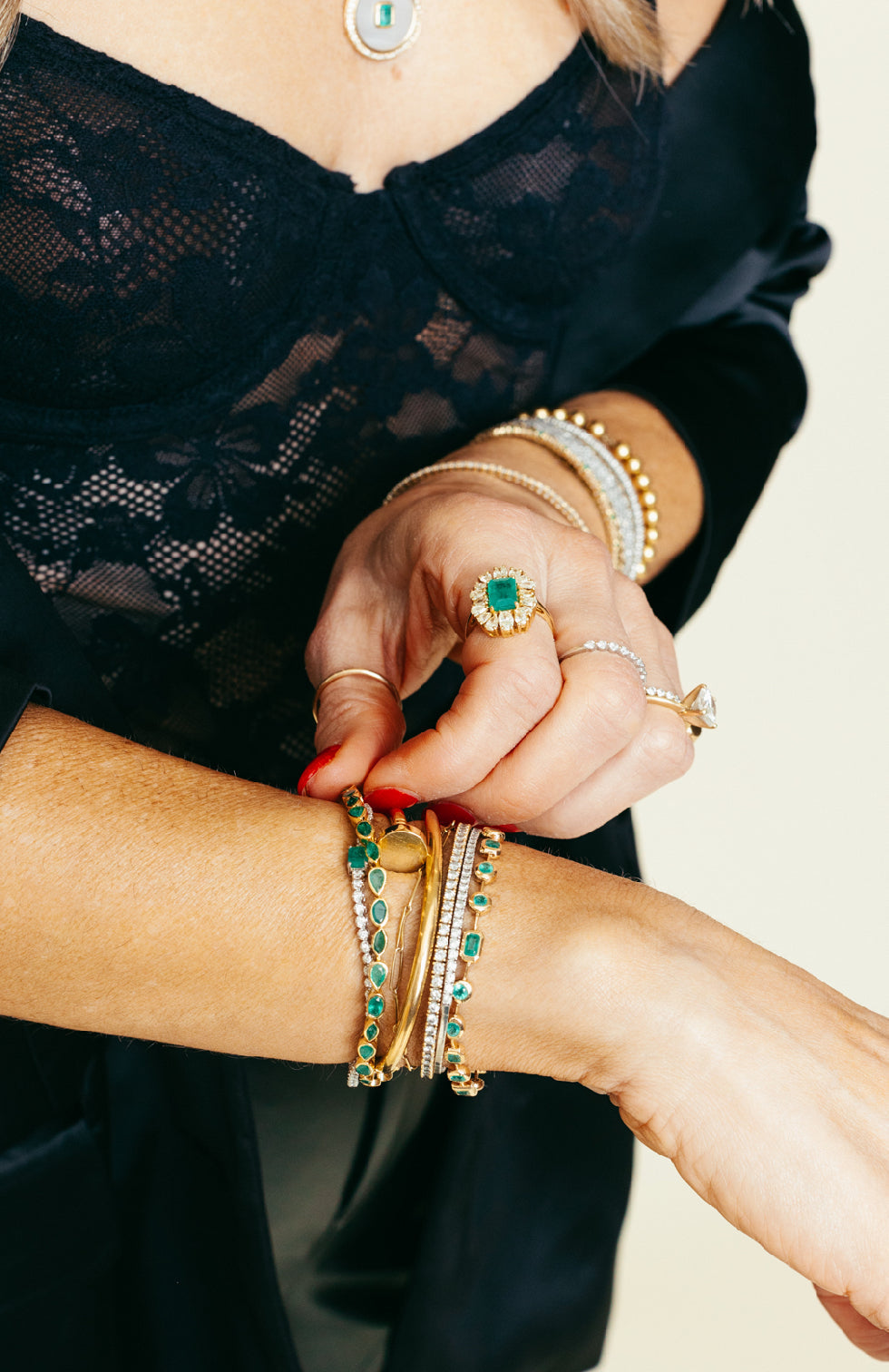 Gifts Under $300 - Nashelle