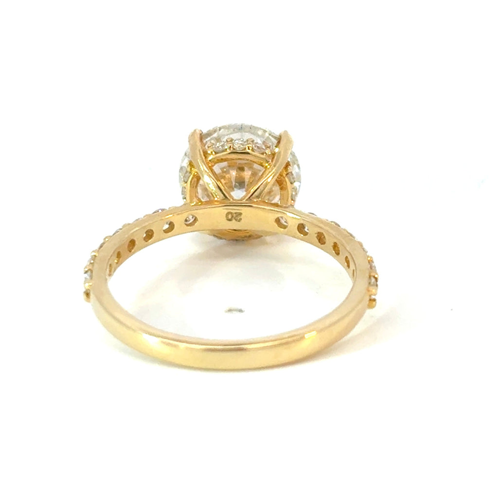 Lab Grown Diamond Engagement Ring