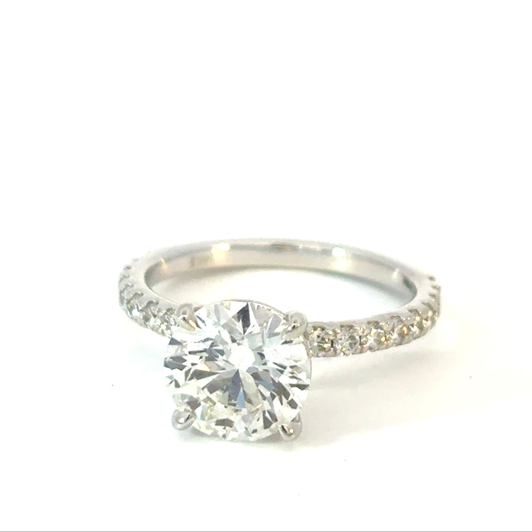 Lab Grown Diamond Engagement Ring