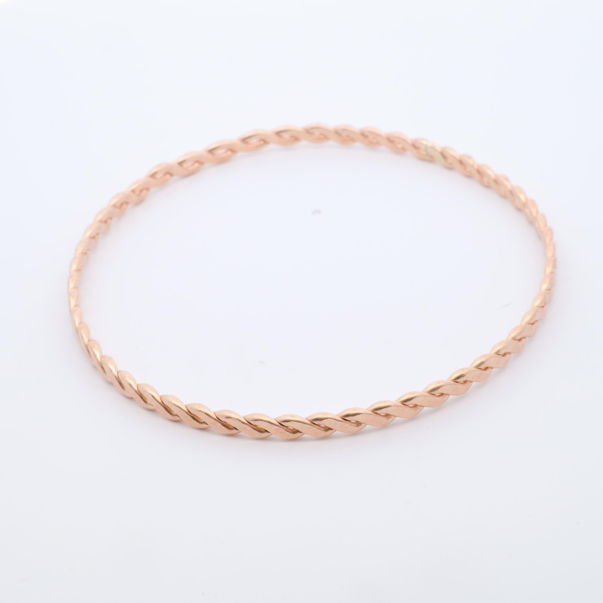 Twisted Wire Bangle - Nashelle