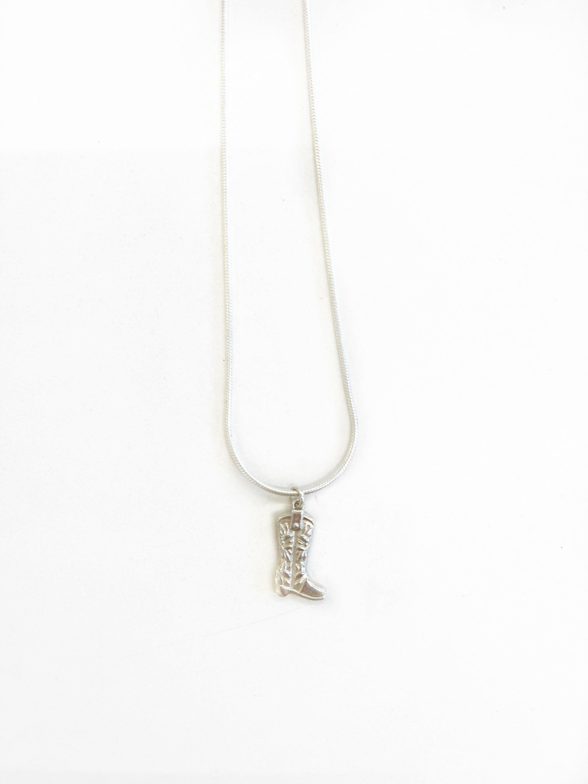 Cowgirl Necklace - Nashelle