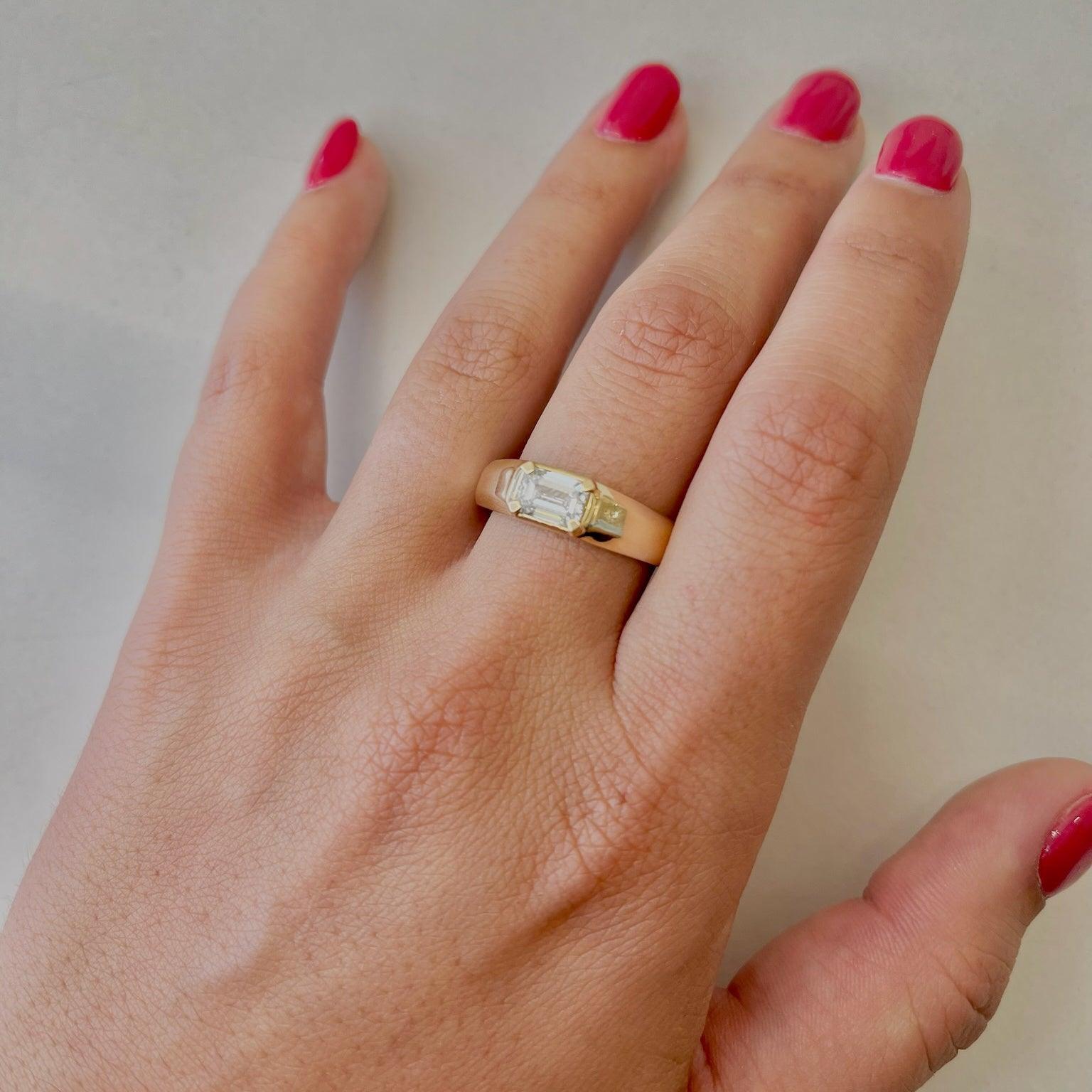 Solitaire Diamond Ring - Nashelle