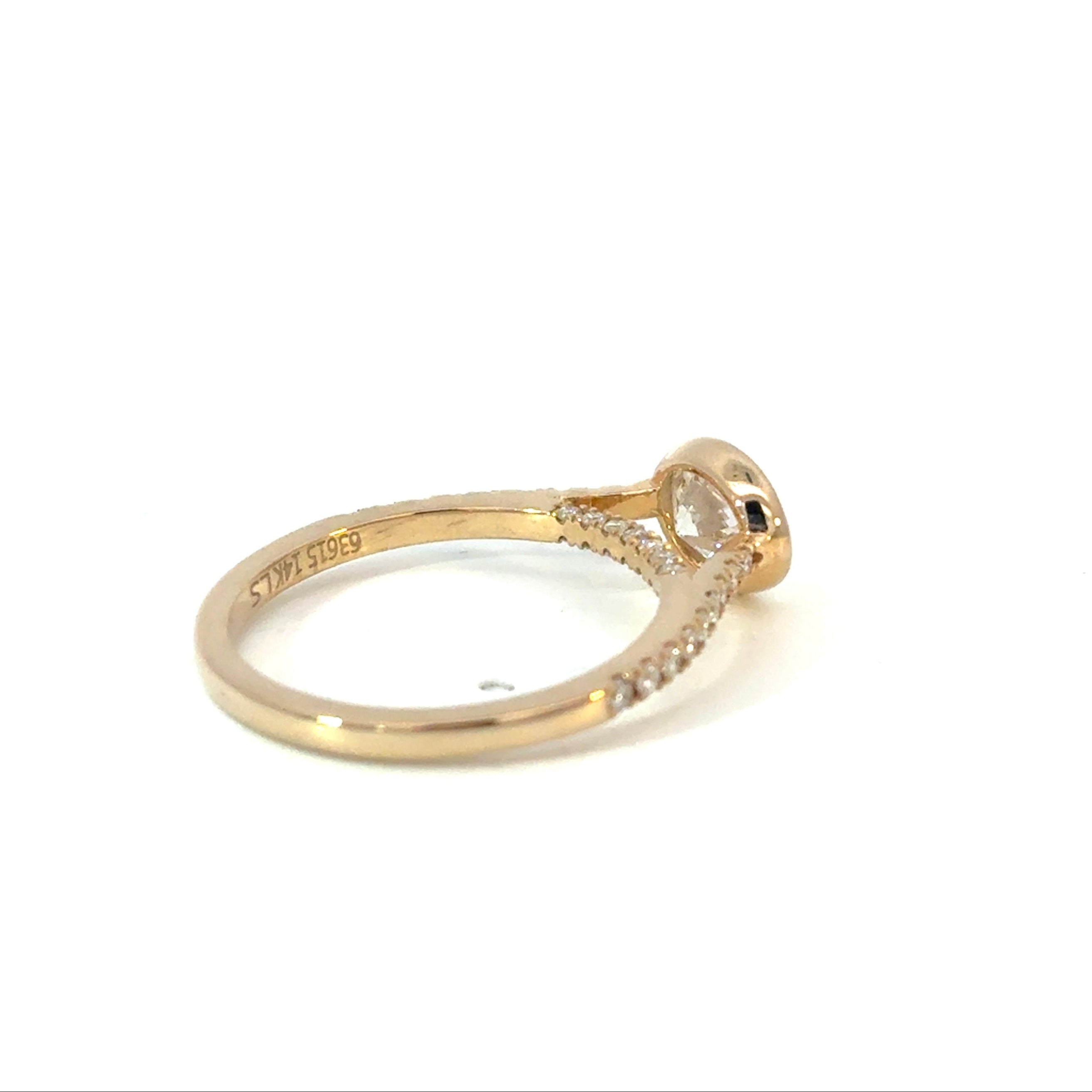 East to West Oval Cut Diamond Engagement Ring