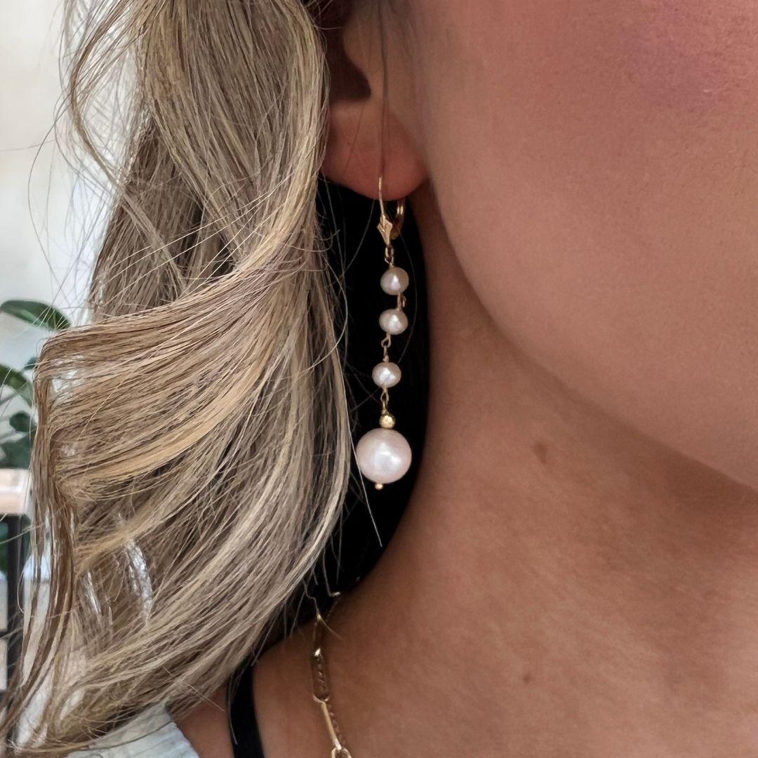 Graduated Pearl Drop Earrings - Nashelle