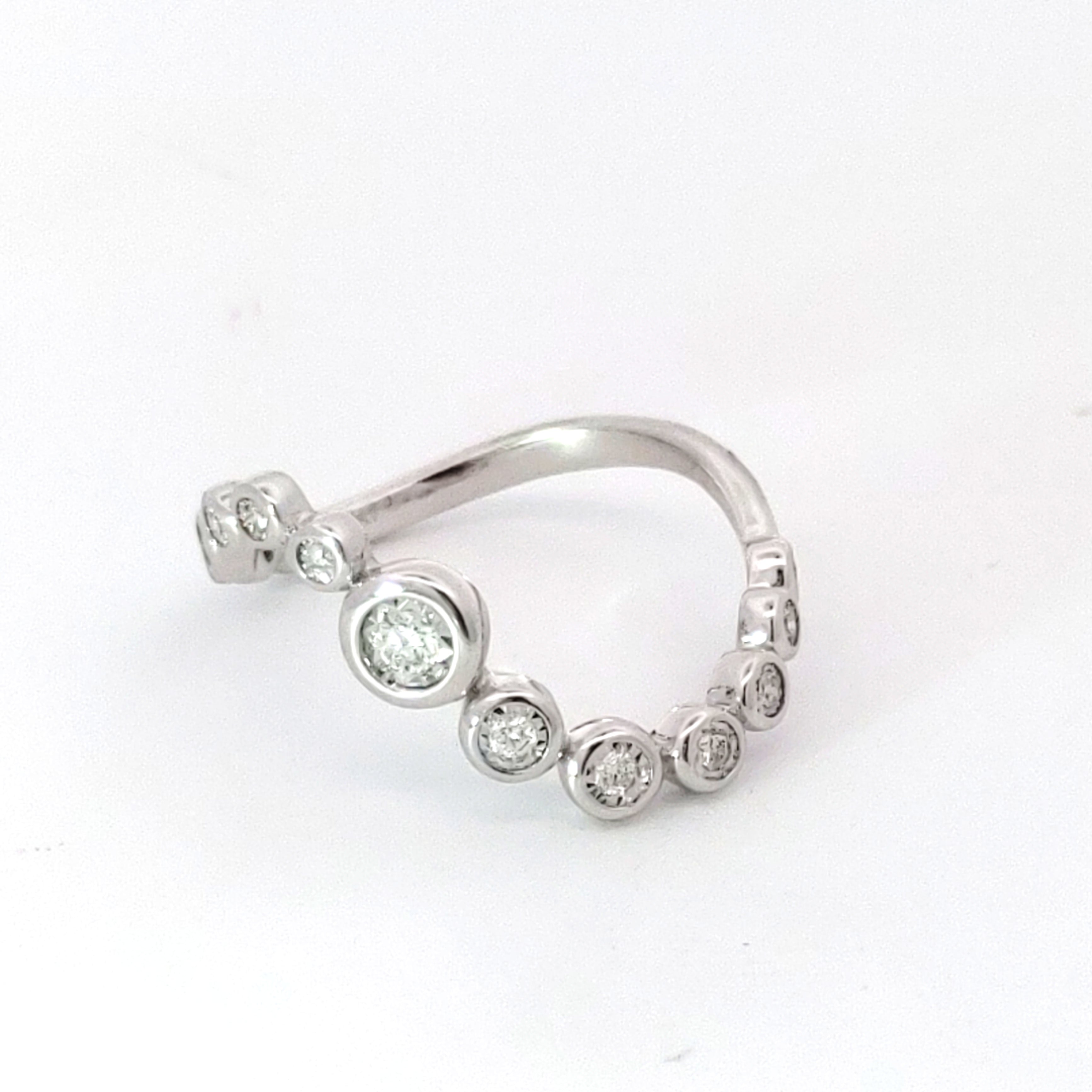 Bezel Set Diamond Curve Ring