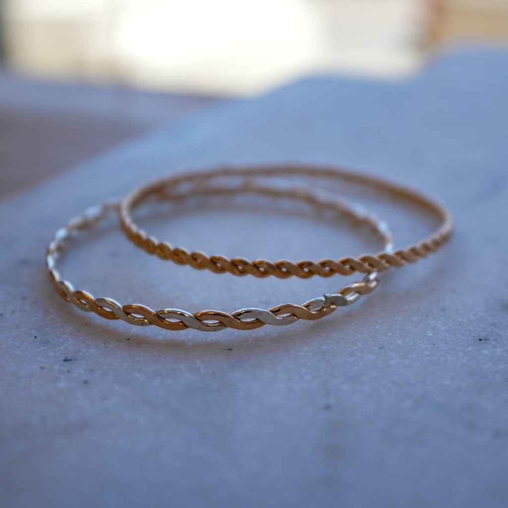 Twisted Wire Bangle - Nashelle