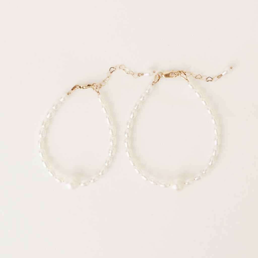 Pretty in Pearl bracelet Mini