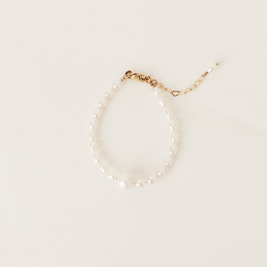 Pretty in Pearl bracelet