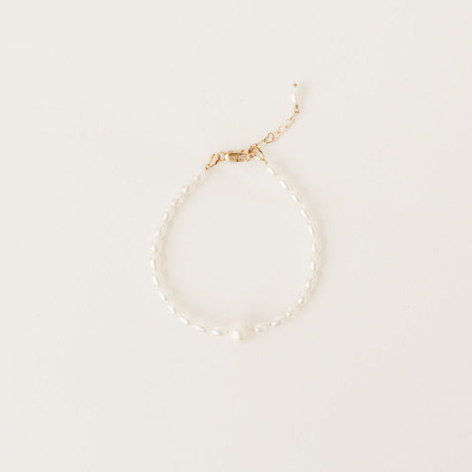 Pretty in Pearl bracelet Mini