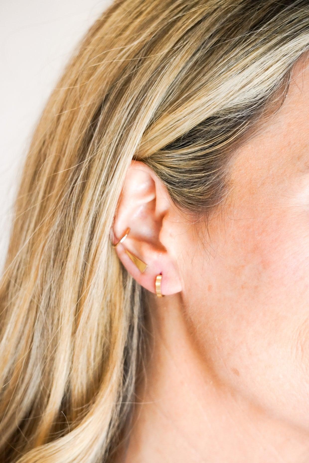 Graduated Texture Huggie - Nashelle