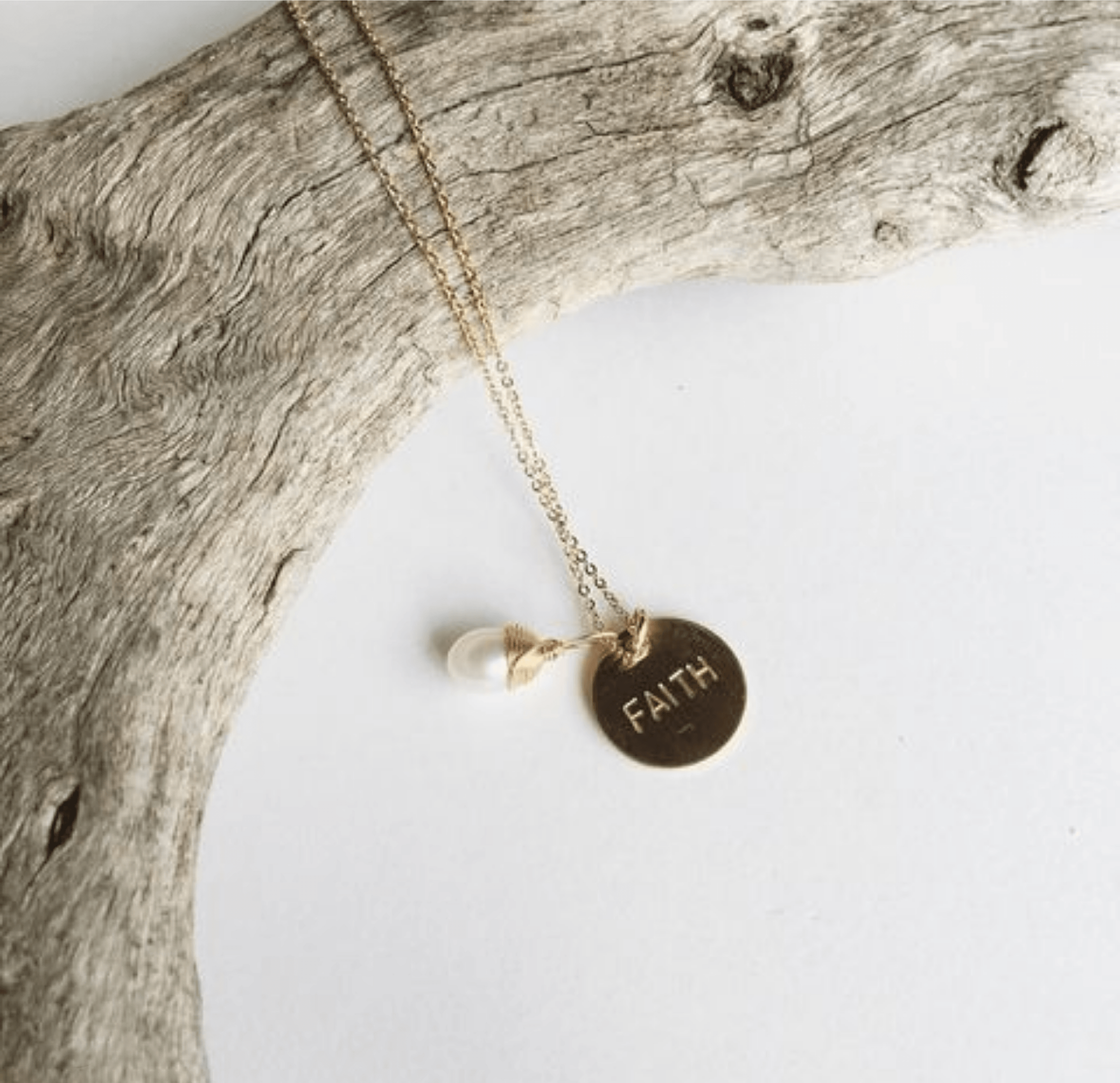 Classic Coin Straight Stamp Necklace - Nashelle