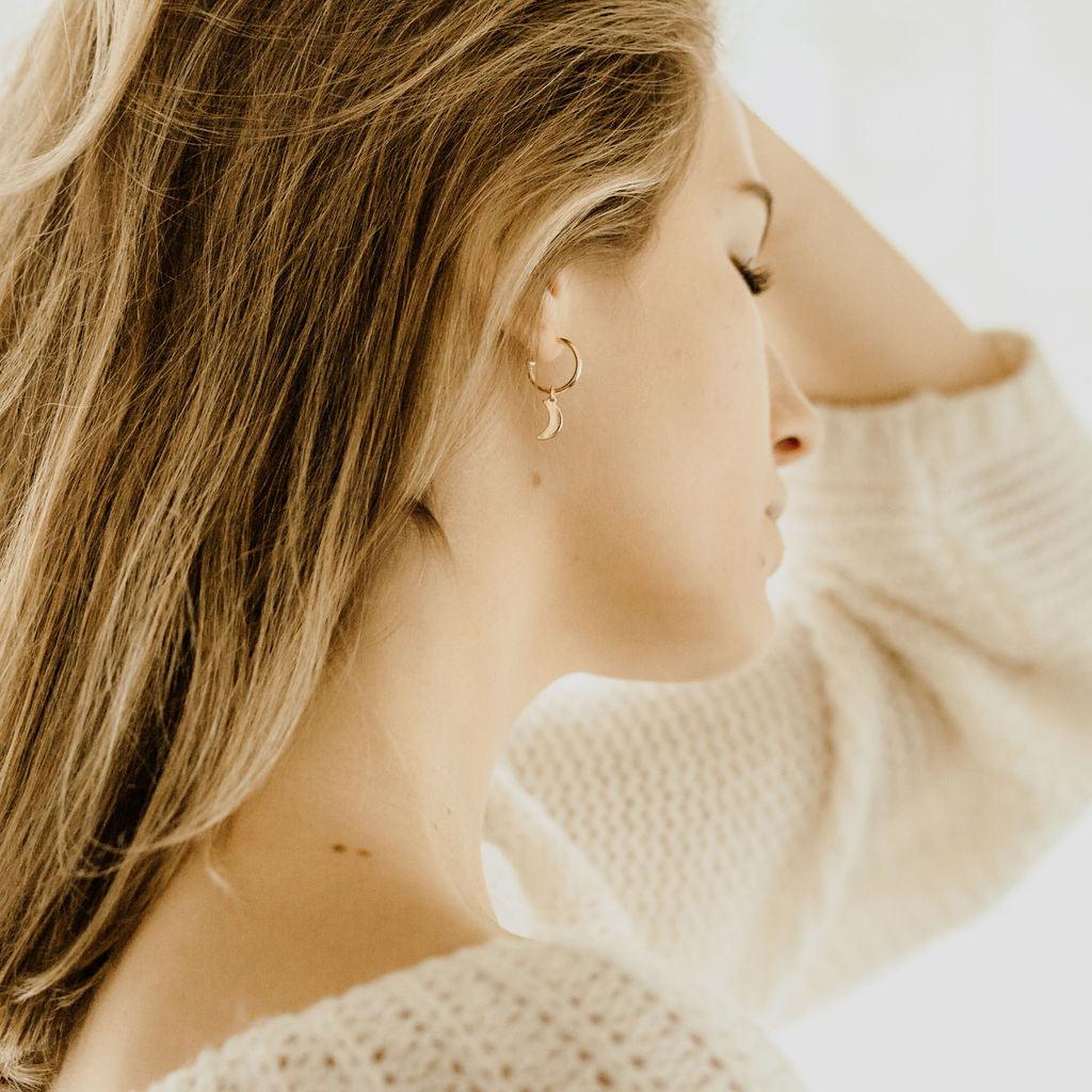 HARLOW Drop Moon Earrings - Nashelle