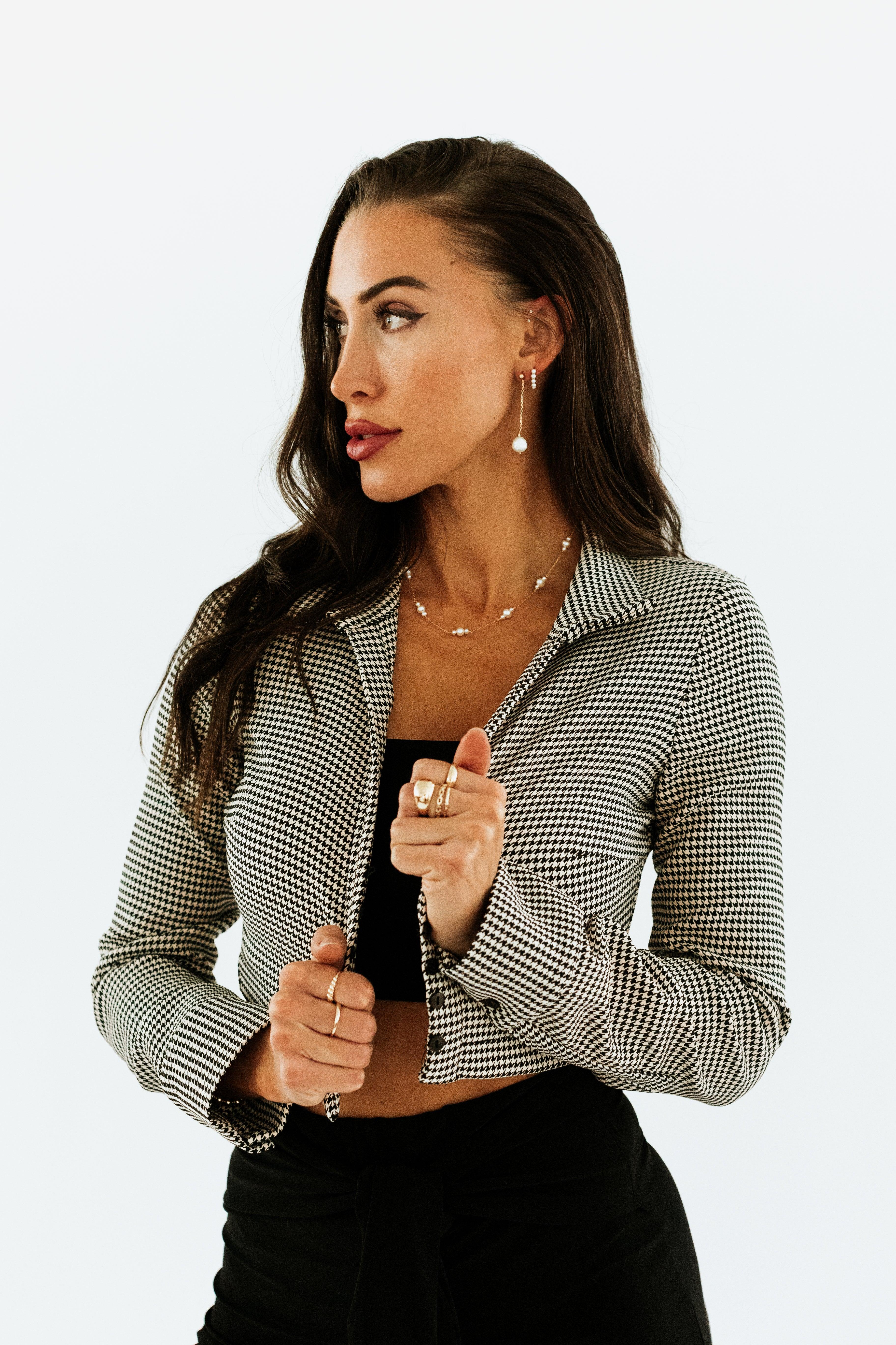 Dainty Pearl Necklace - Nashelle