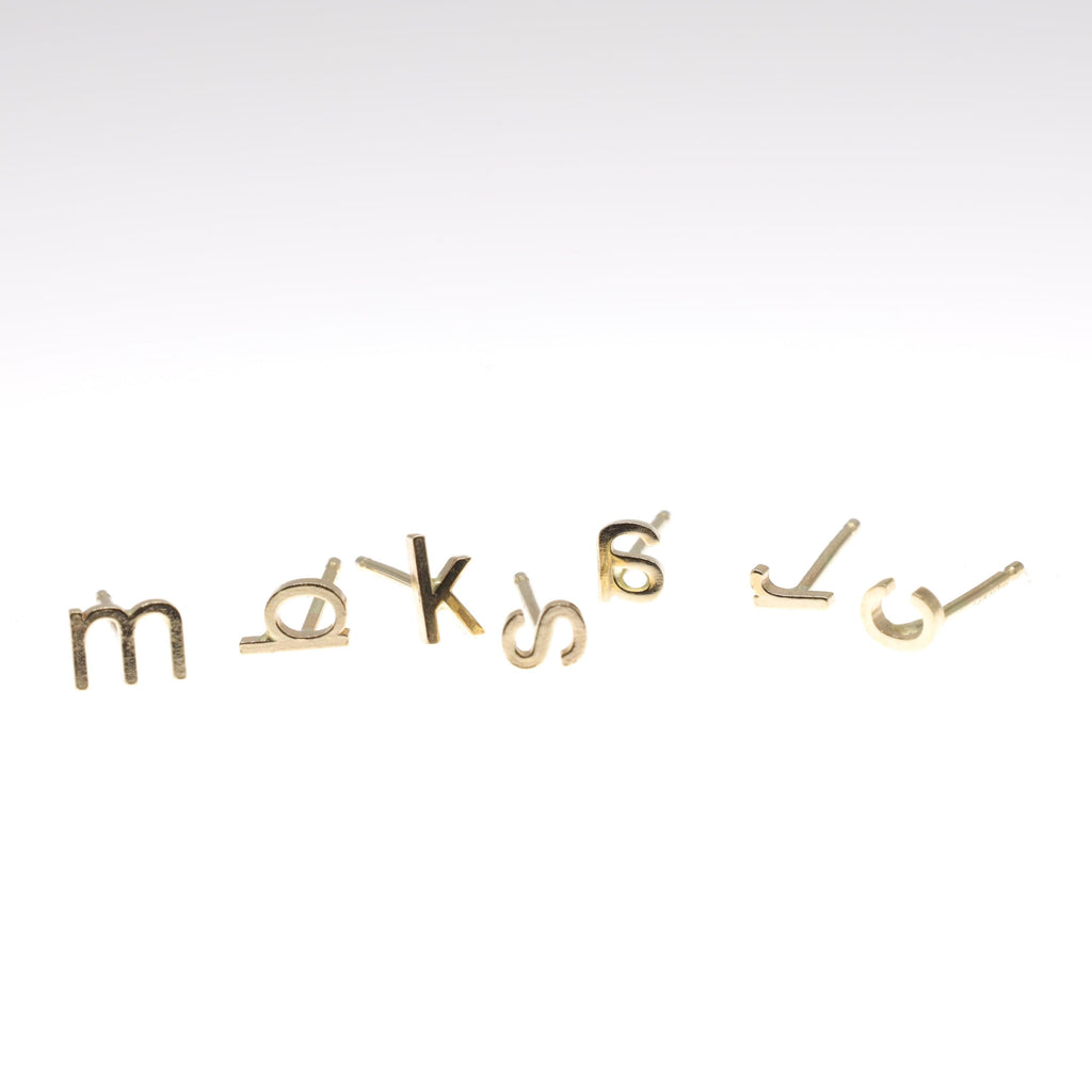 Tiny Alphabet Stud - Nashelle