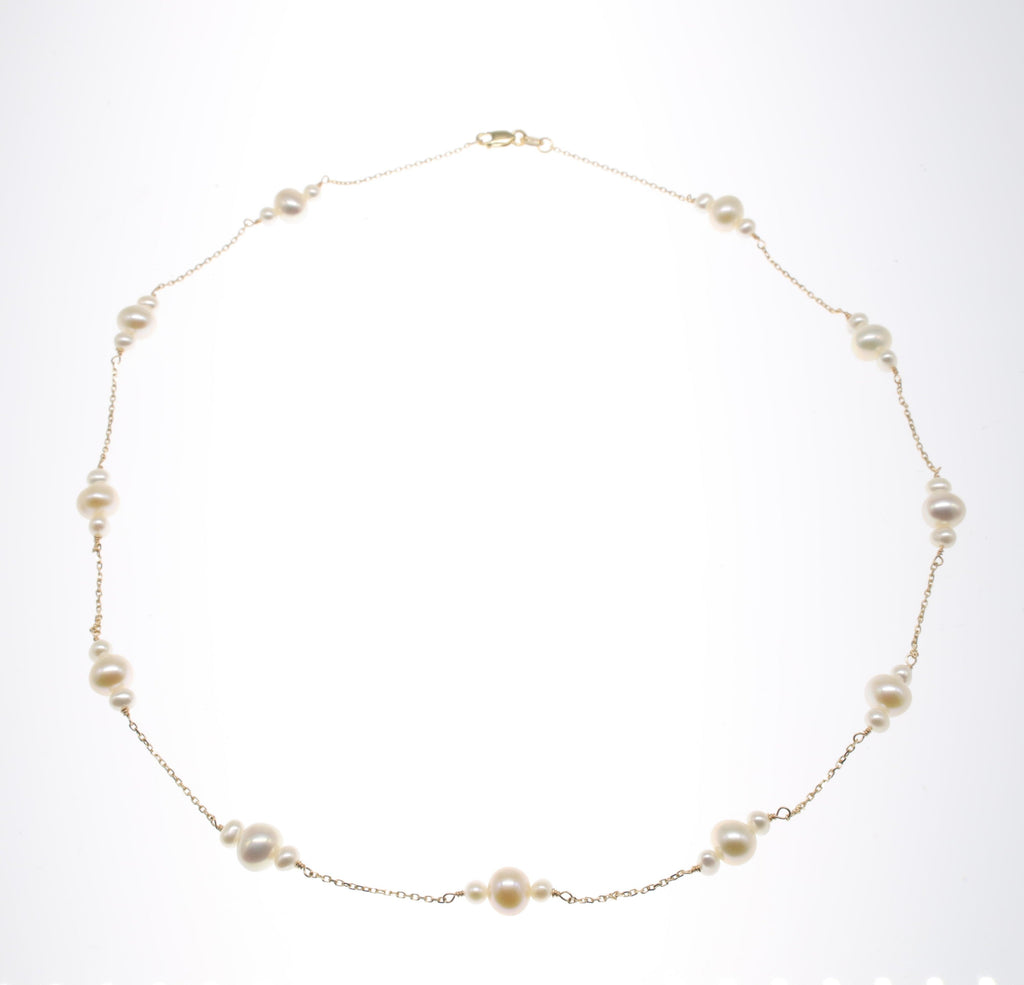 Dainty Pearl Necklace - Nashelle