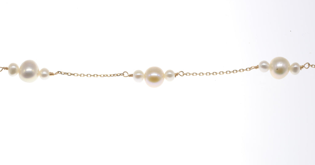 Dainty Pearl Necklace - Nashelle