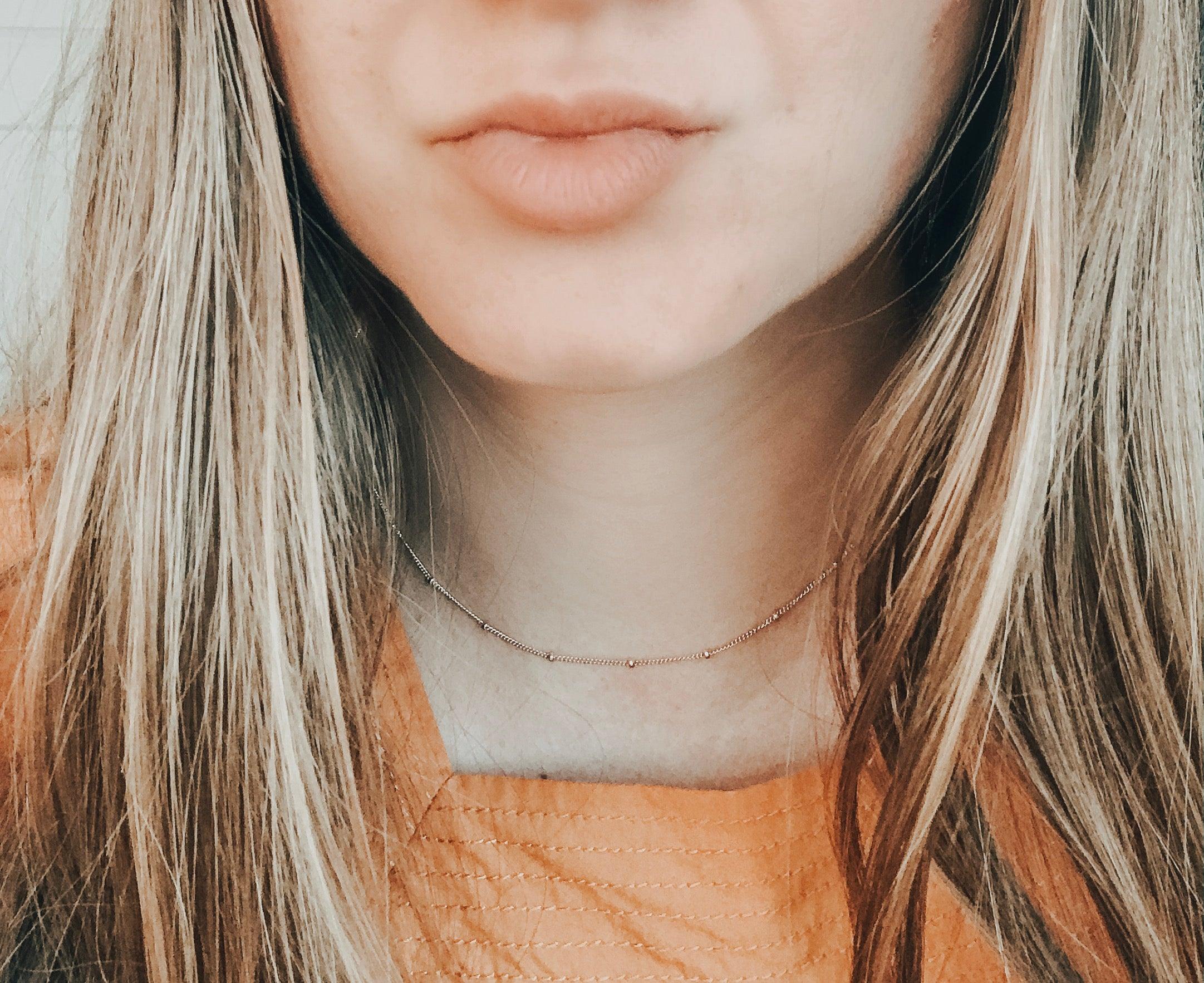 Tiny Dot Necklace - Nashelle