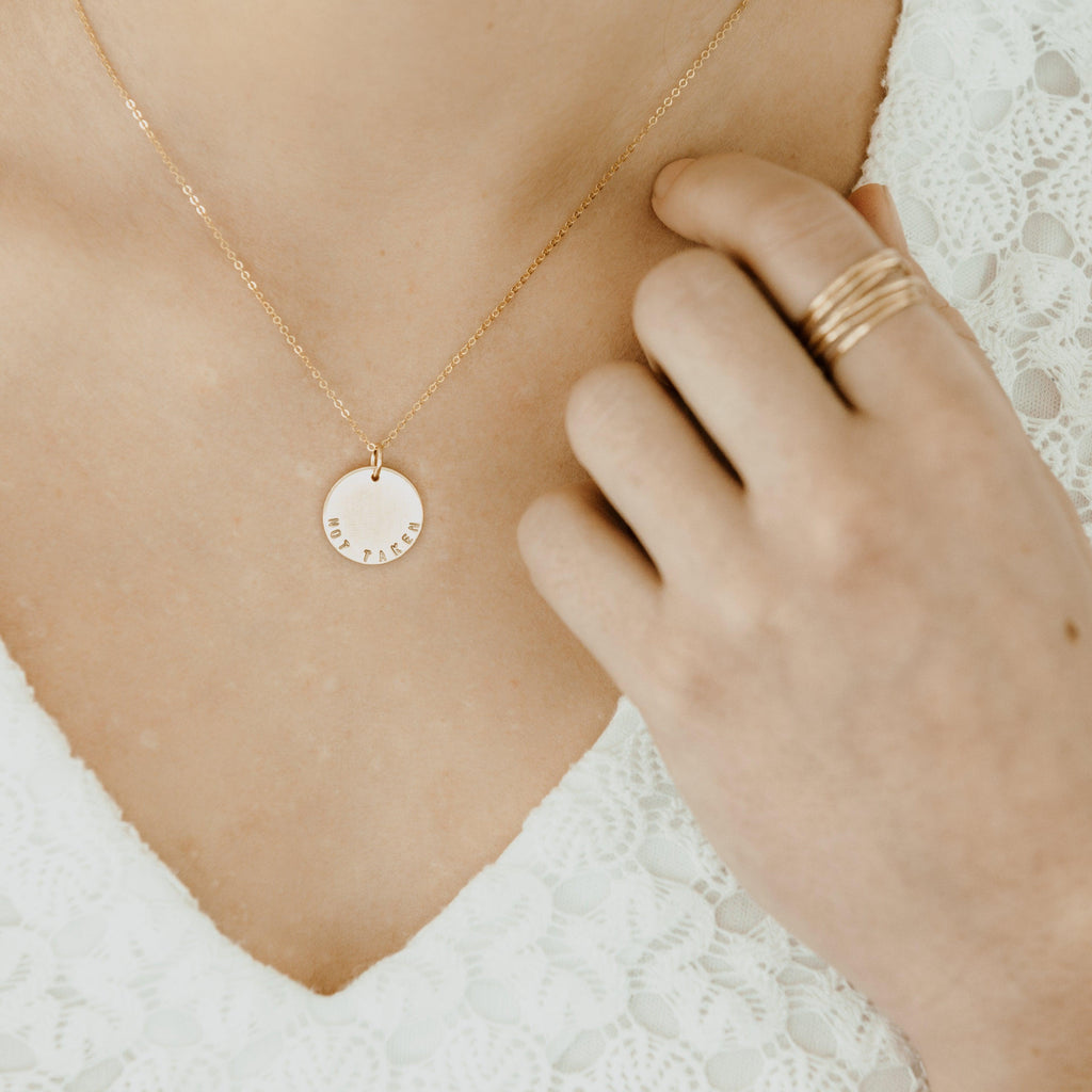 Classic Coin Curved Stamp Necklace - Nashelle