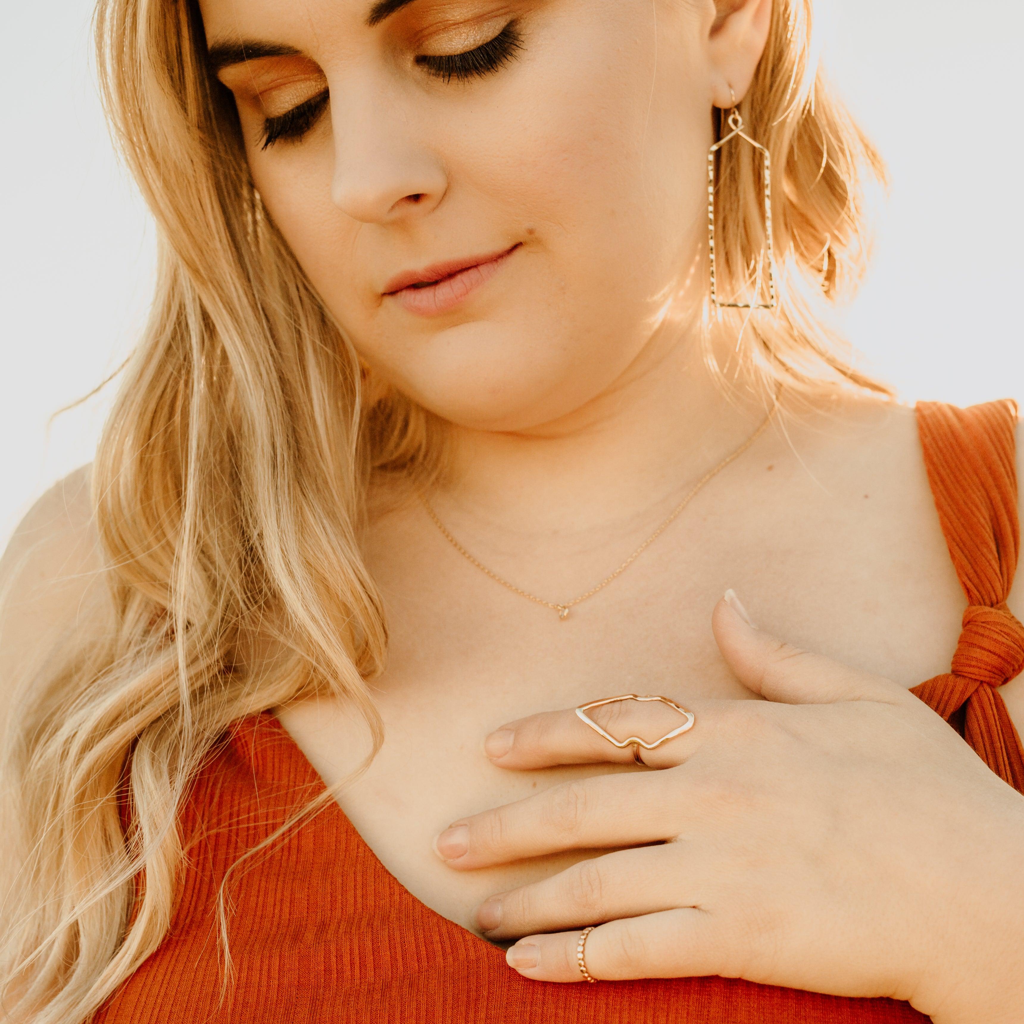 HARLOW Rectangle Drop Earrings - Nashelle