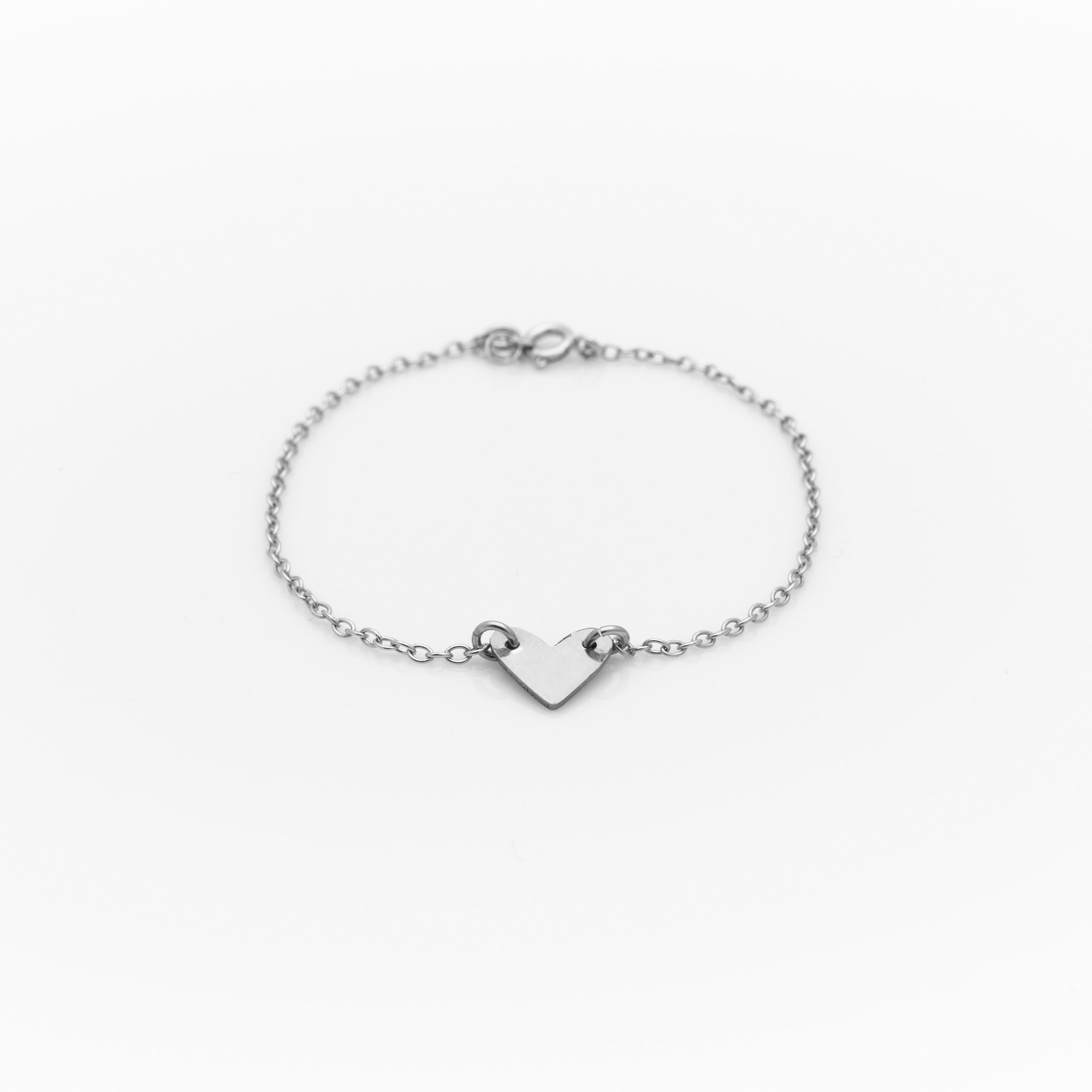 Heart Charm Bracelet - Nashelle