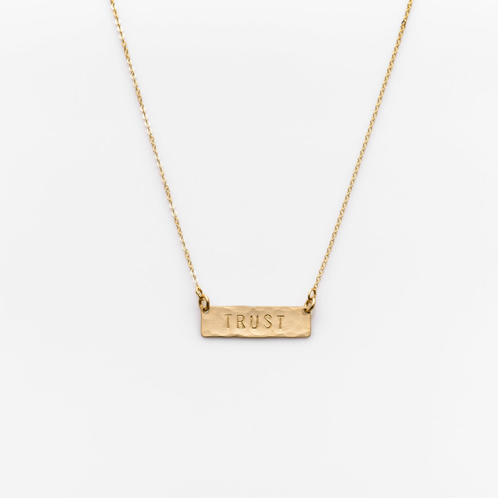Short Bar Necklace - Nashelle