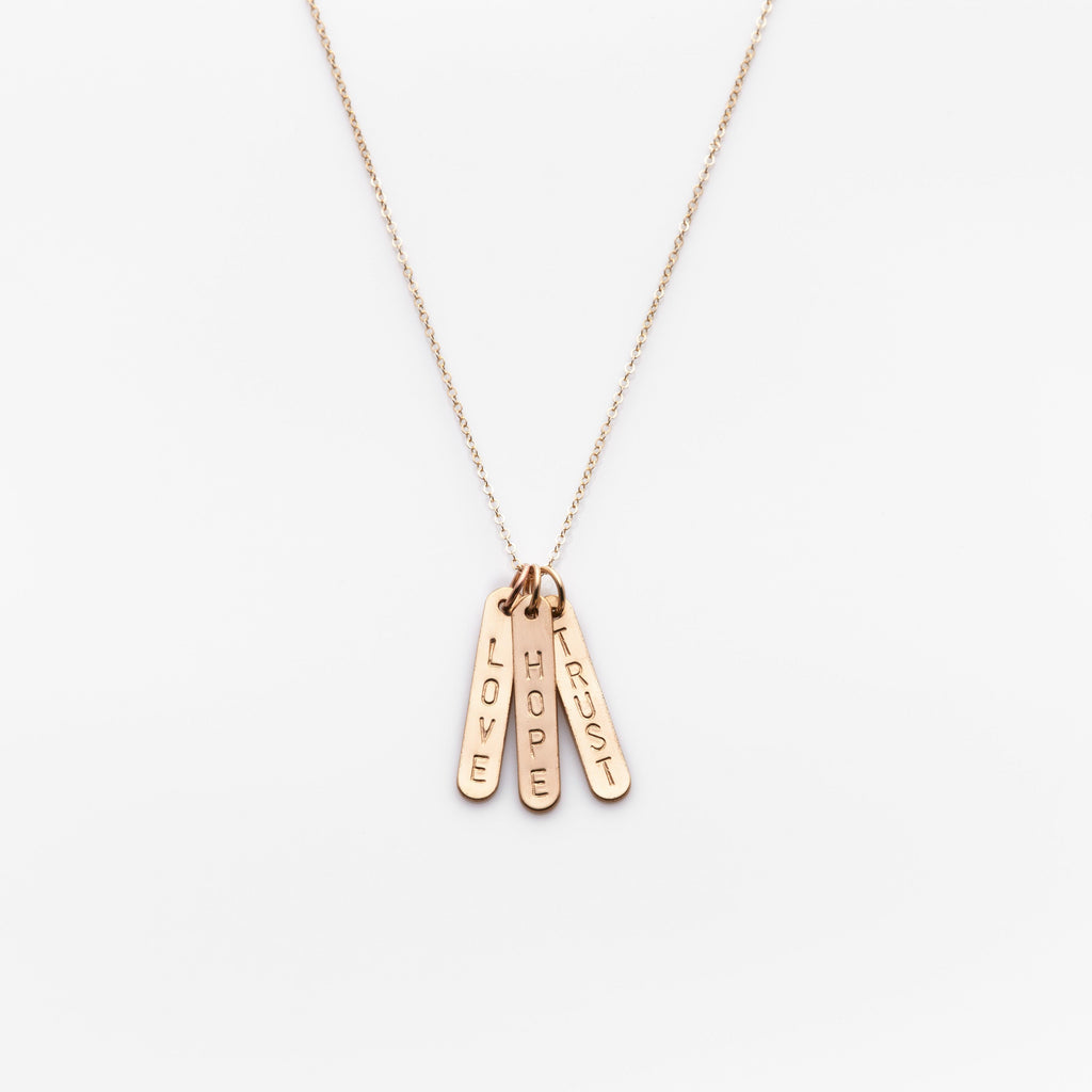 Identity Bar Necklace - Nashelle