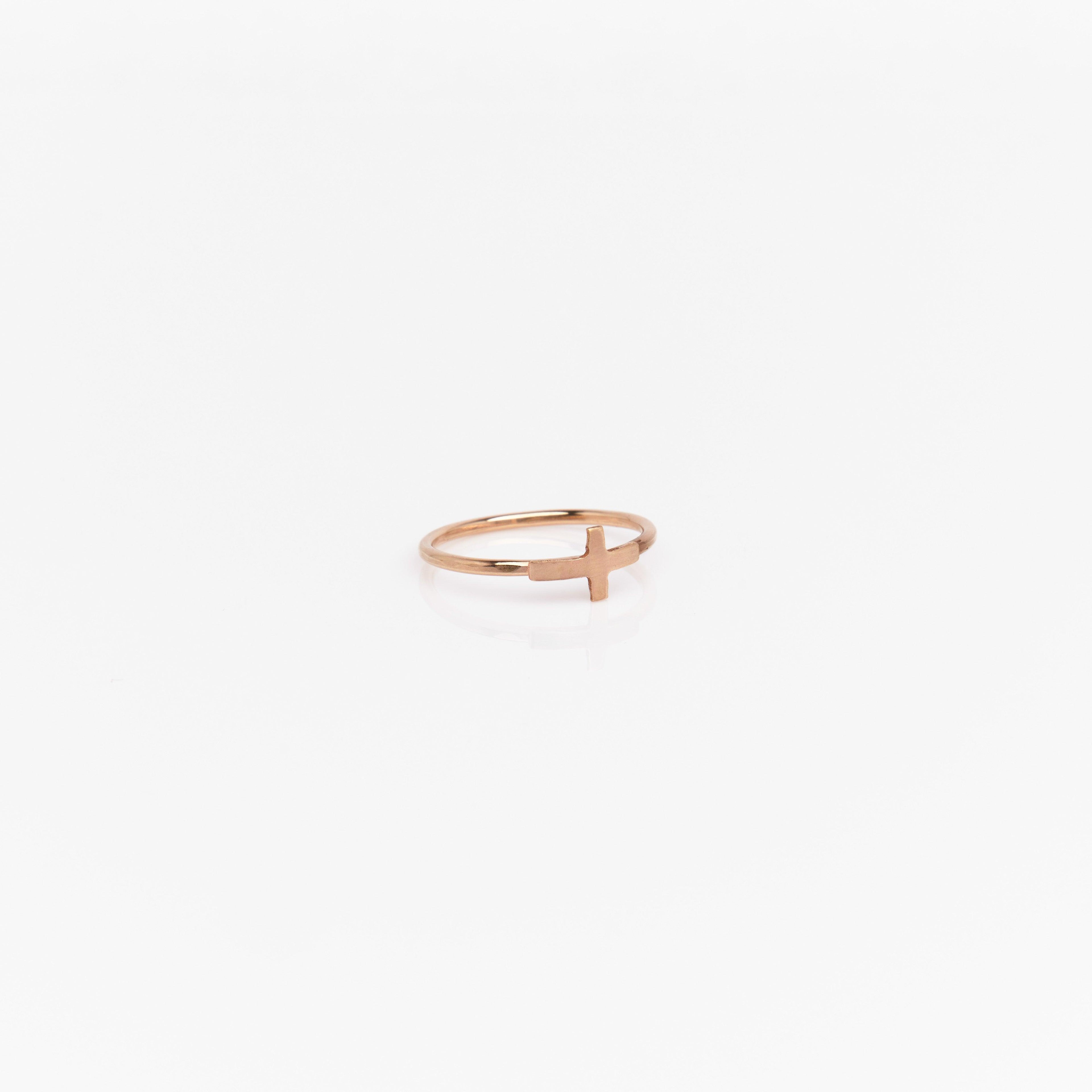Cross Charm Ring - Nashelle
