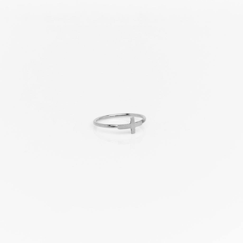 sterling silver cross charm ring