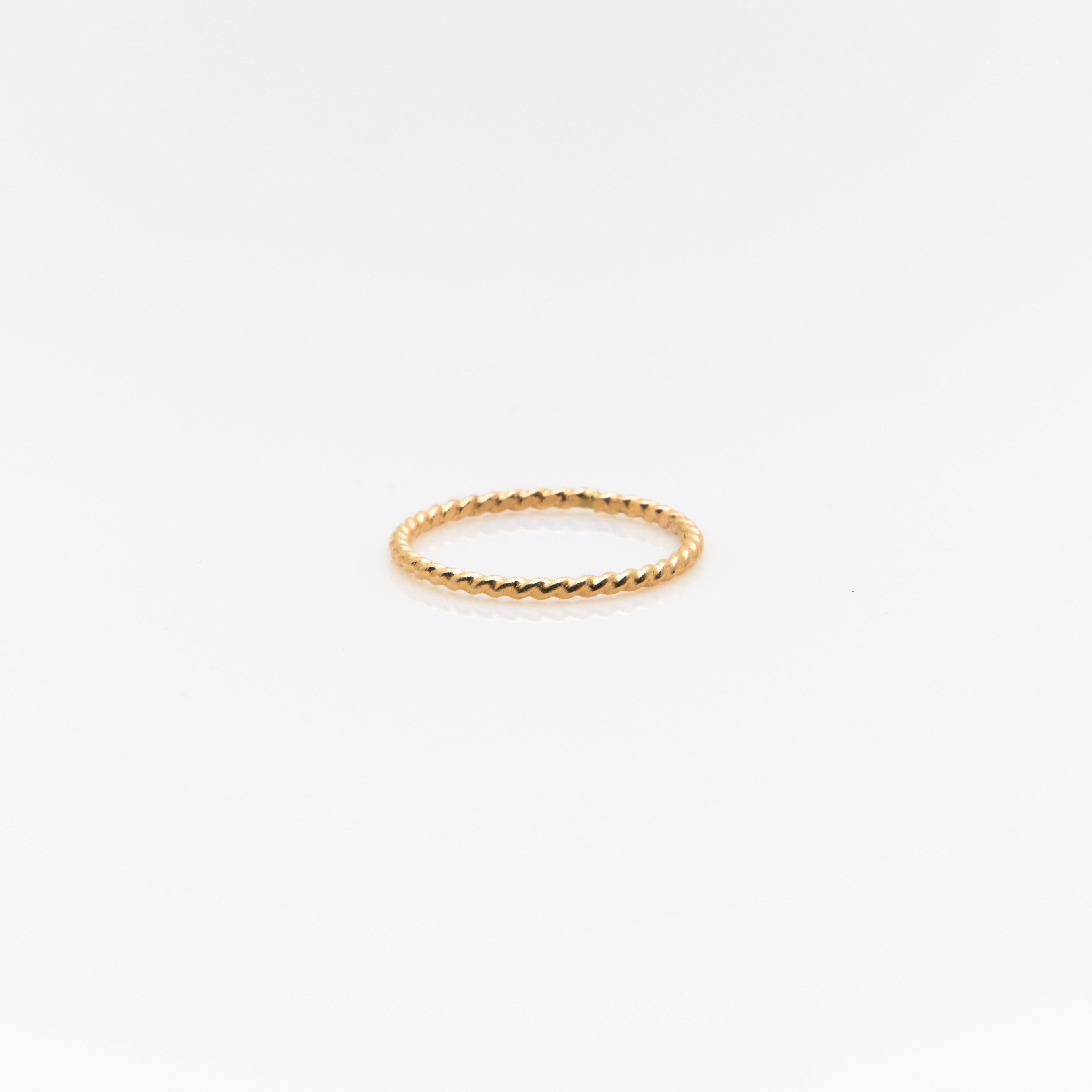 Twisted Wire Ring - Nashelle