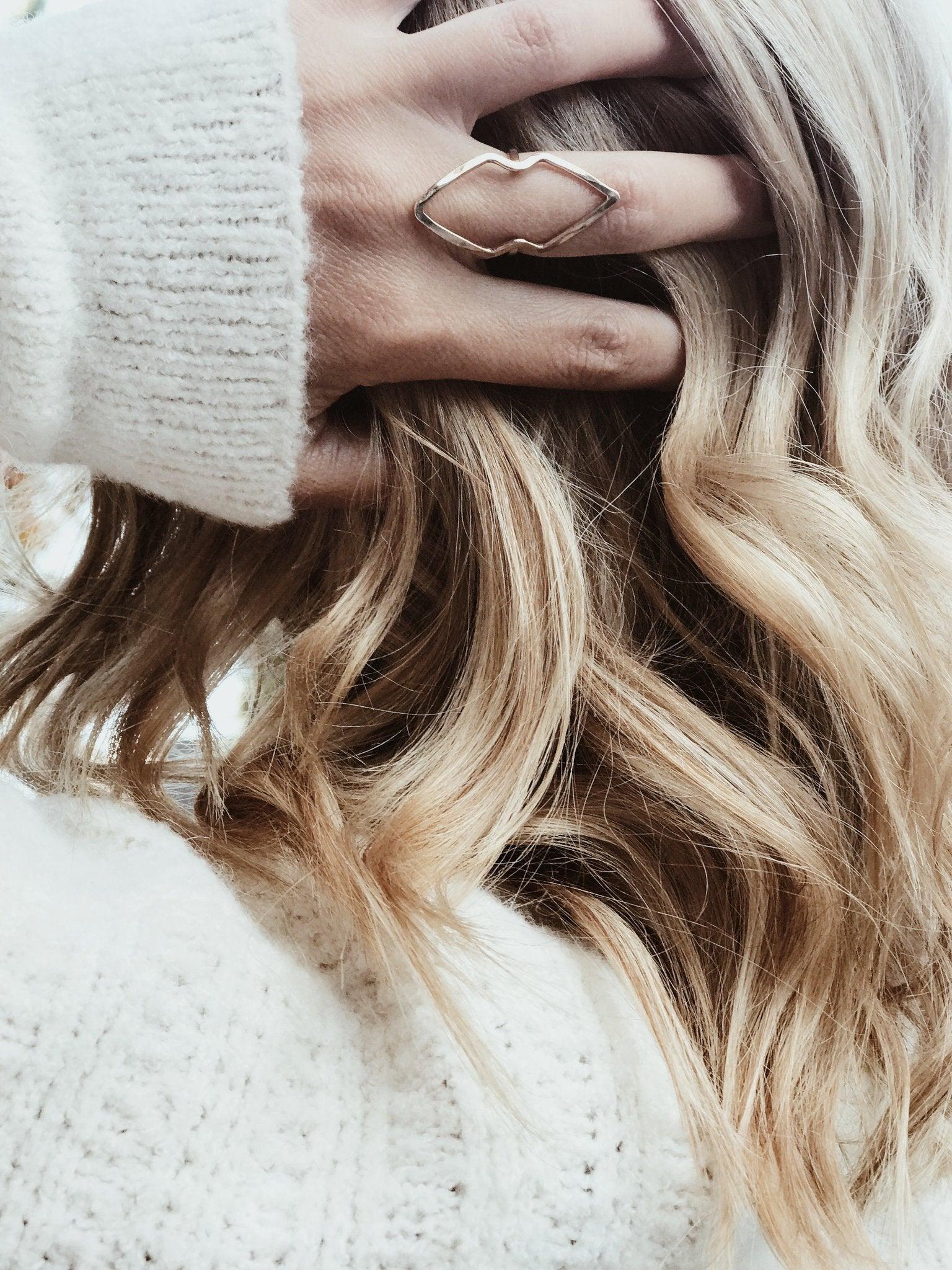 Double Edge Arrow Ring - Nashelle