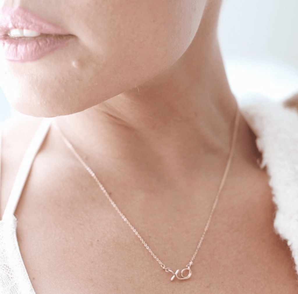 Xo necklace 2025