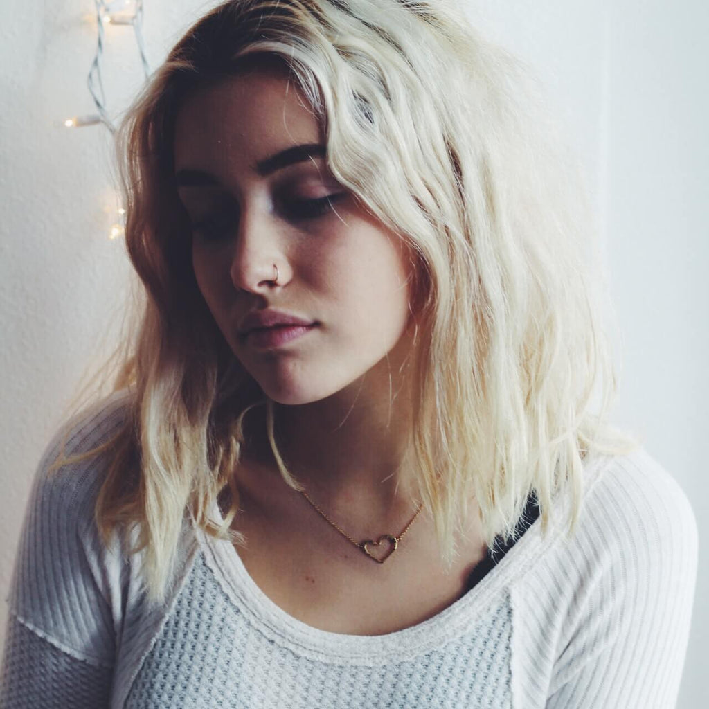 Open Heart Necklace - Nashelle