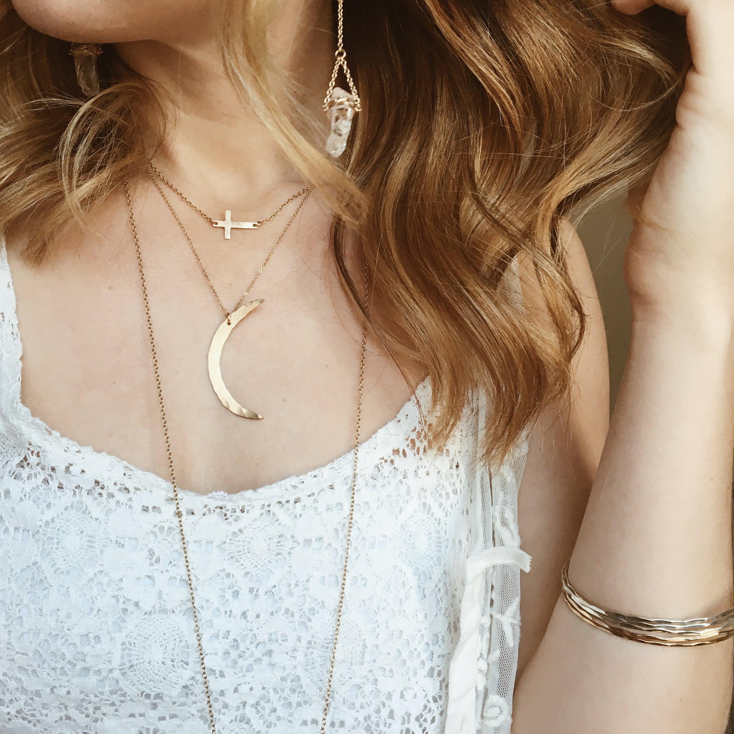 Cross Choker - Nashelle