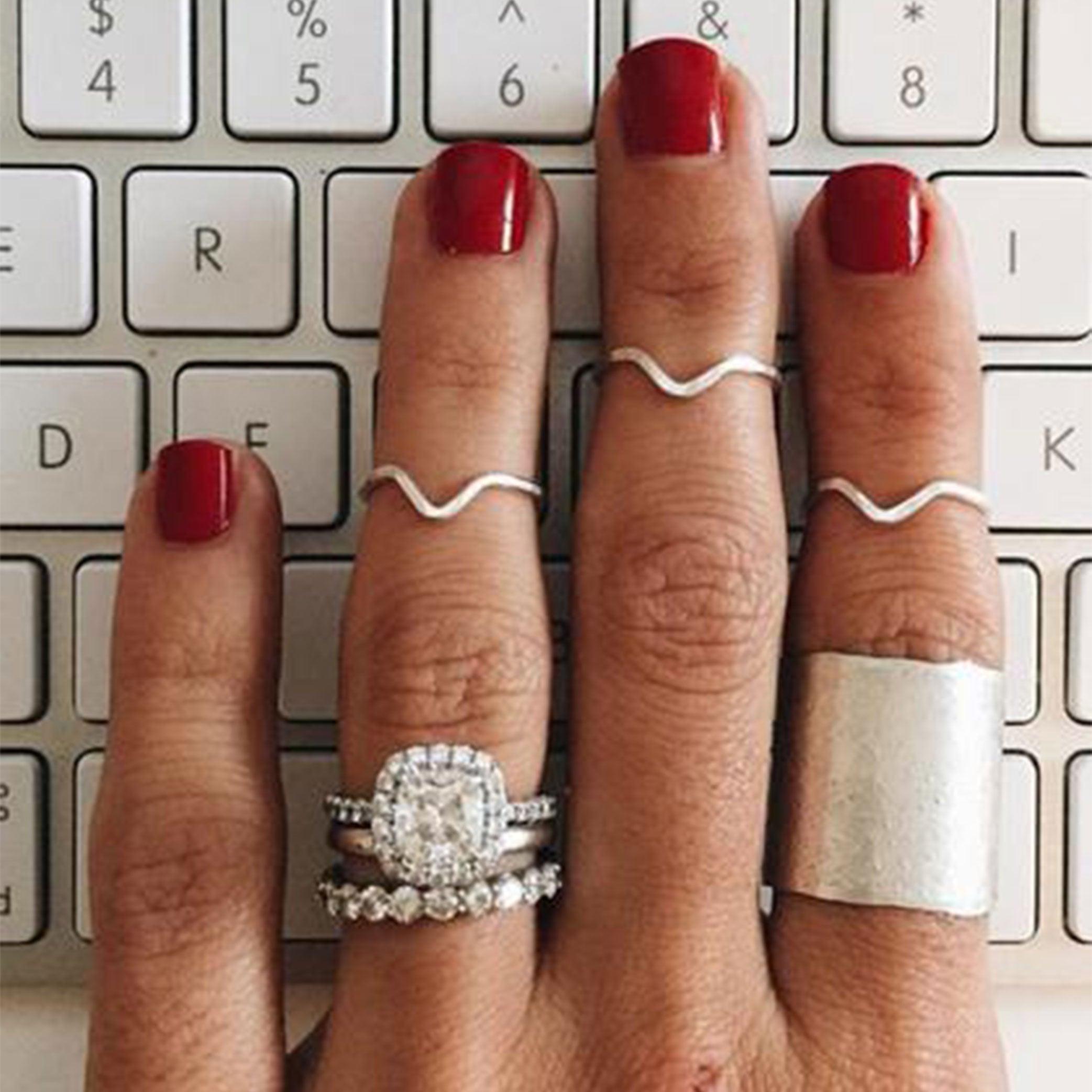 Chevron Midi Ring - Nashelle