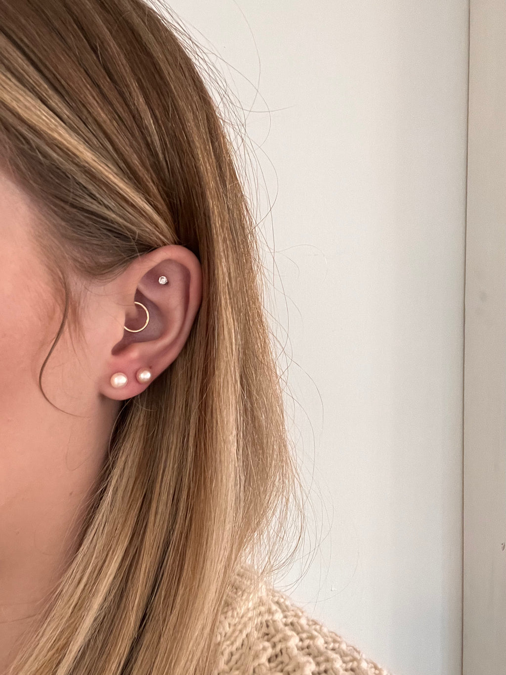 Pearl Studs - Nashelle