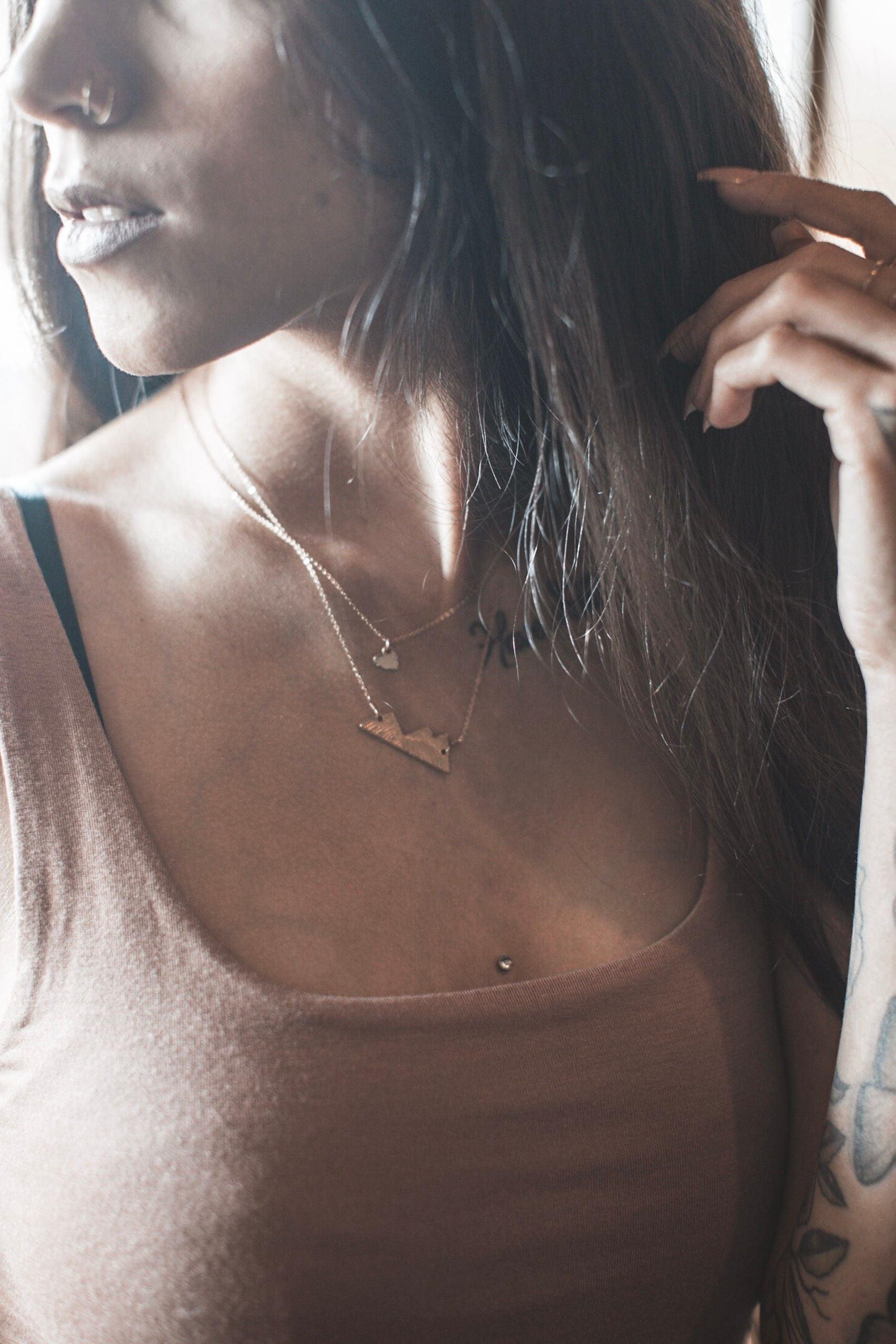 Mountain Necklace - Nashelle