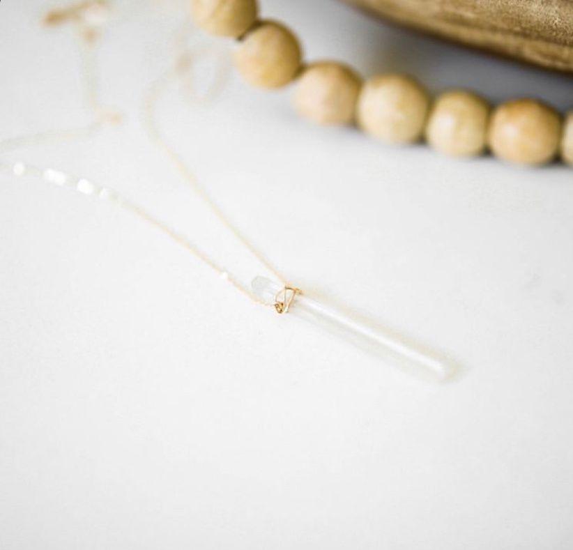 Wander Love Necklace - Nashelle